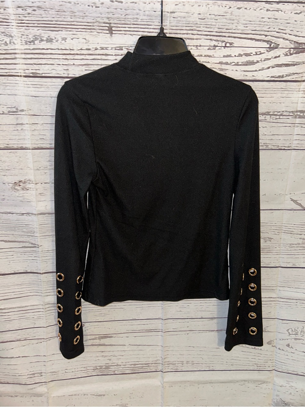 💙Black Ribbed Top - Picture 3 of 3